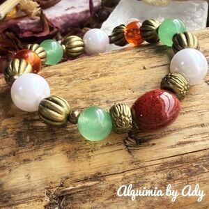 Pearl Bracelet with green aventurine red jasper Stone colorful Accents